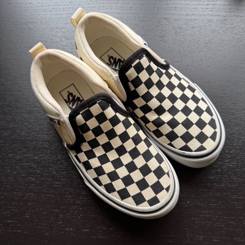 Brand new Vans kids sneakers